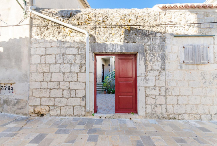 Others 4, Rooms Marica B, Lopar/Supetarska Draga