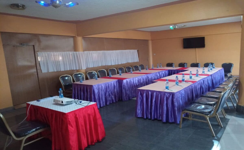 Business Facilities, Kaputiei Safariland Hotel, Kajiado East
