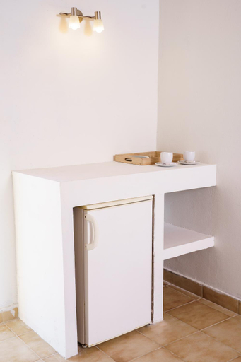 Others 4, Mayo Rooms, Ionian Islands
