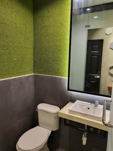 Bathroom 3, Hello Stay Hostel Cebu, Cebu City