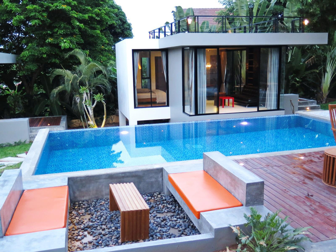 Swimming Pool 7
