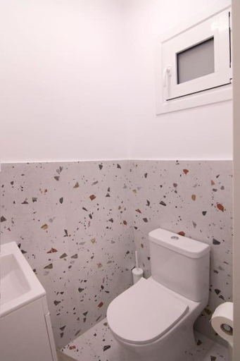 Bathroom 2, Charming Sweet Apt @Garitsa!, Ionian Islands