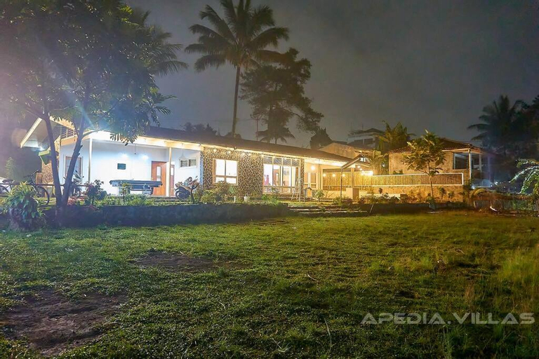 Villa DBusso Apedia, 3 BR, SP, Billiard, Karaoke, Bogor