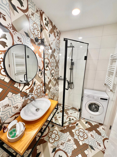 Others 5, Ortachala Romantic Apartments, Tbilisi