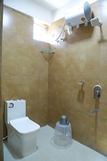 Bathroom 2, Anika Suites, Hyderabad