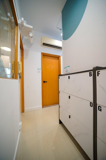 Others 4, Student Accommodation - 276 Gloucester Road, Hong Kong Island