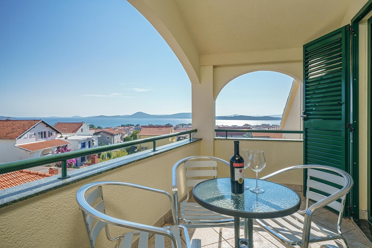 Others 5, Villa David, Vodice