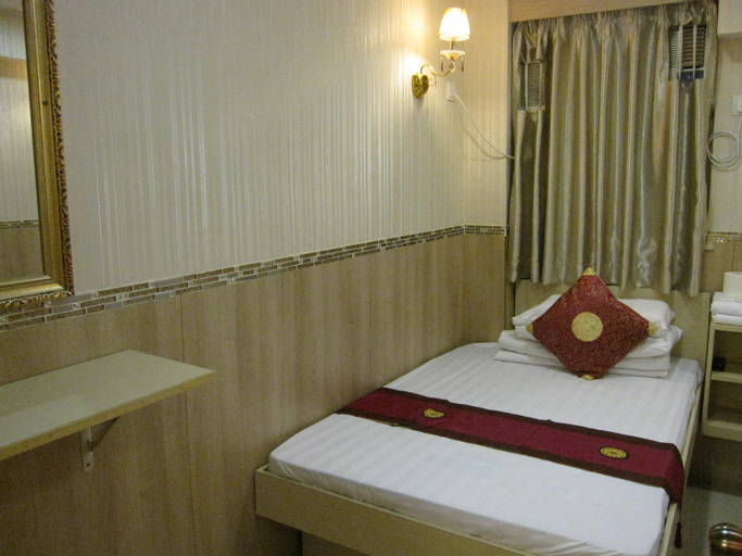 Bedroom 6