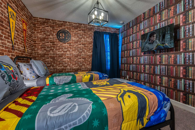Bedroom 4, New villa with Harry Potter and Mickey bedrooms, Osceola