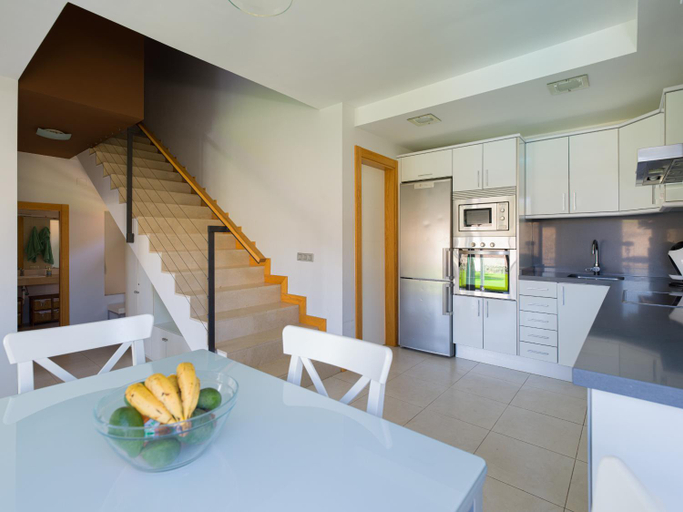 Kitchen 5, Salobre private pool overlooking to the golf course- Pet friendly, Las Palmas