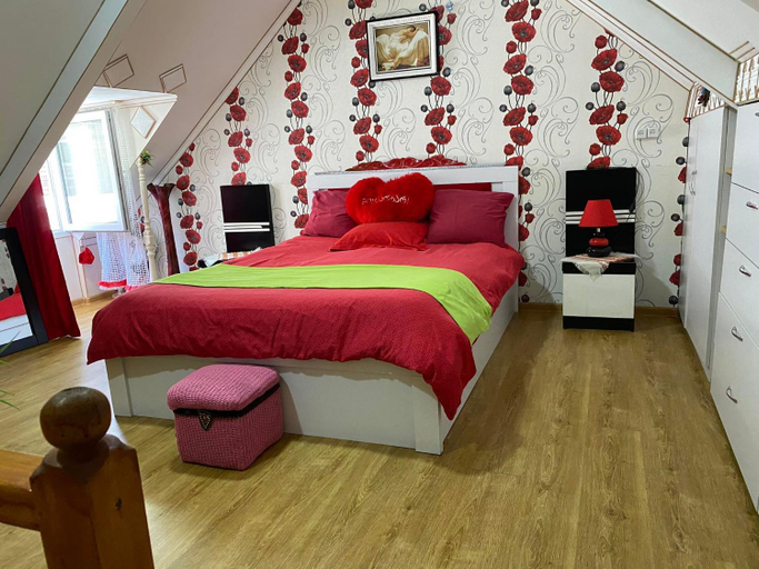 Bedroom 2, Alma apartament, Tbilisi