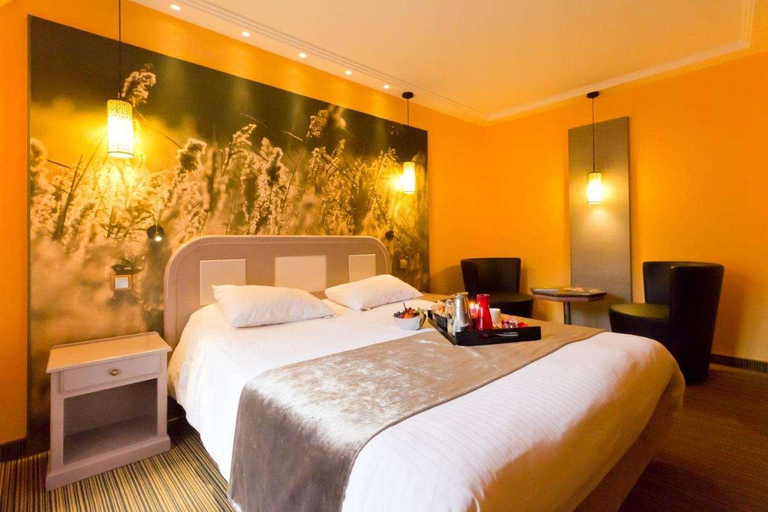 Bedroom 4, Logis Hotel Restaurant Le Fruitier, Manche