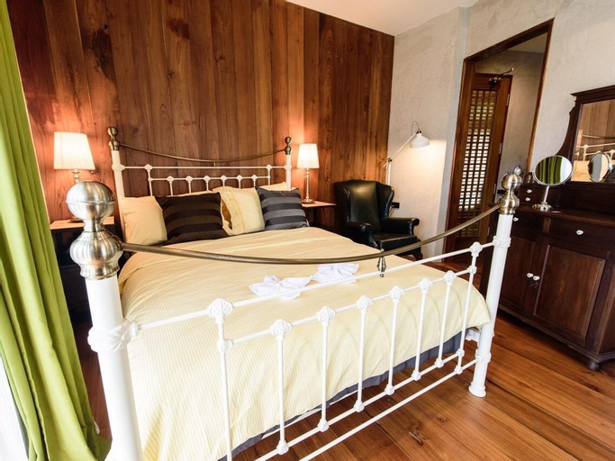 Bedroom 19