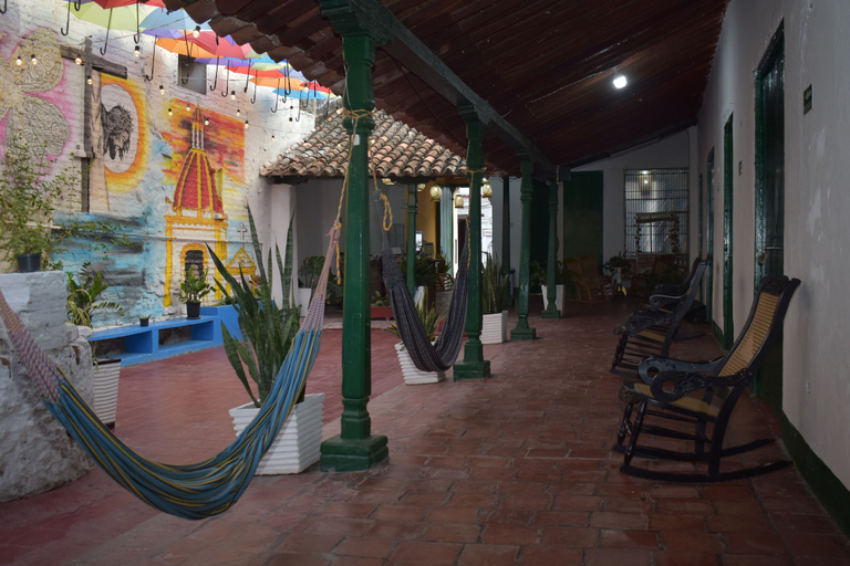 Others, hostal la momposina, San Zenón