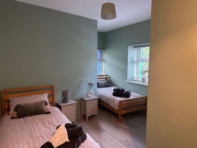 Others 3, The Angel Inn, Merthyr Tydfil