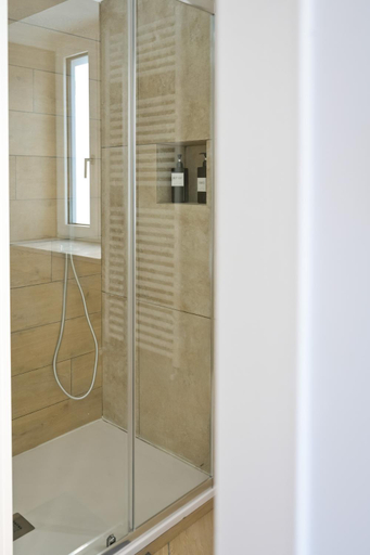 Bathroom 3, DON PEPPE ROOMS : Villaggio Green, Caserta
