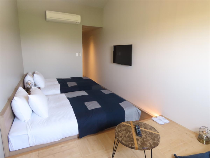 Bedroom 26