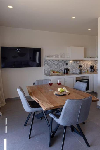 Others 2, Pearle Suites and Villa Tinos, South Aegean