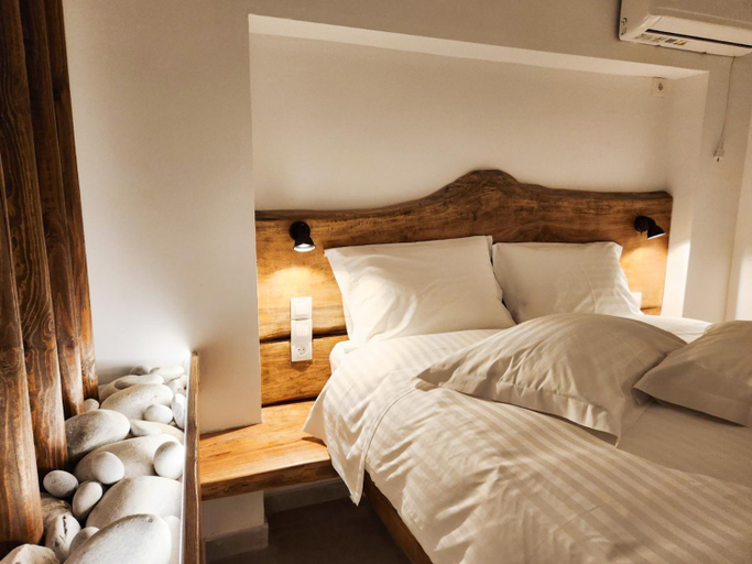 Others 5, Elia Luxury Rooms, Peloponnese