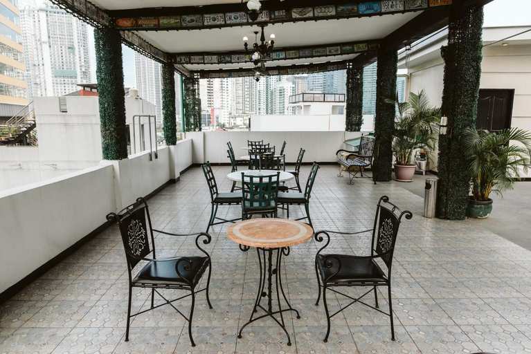 Others 4, San Agustin Residences, Makati City