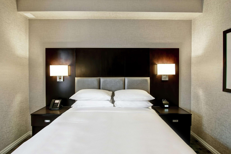 Bedroom 19