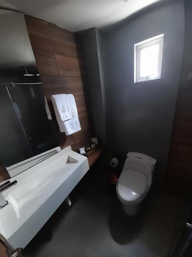 Bathroom 3, ALBURA HOTEL, Dosquebradas