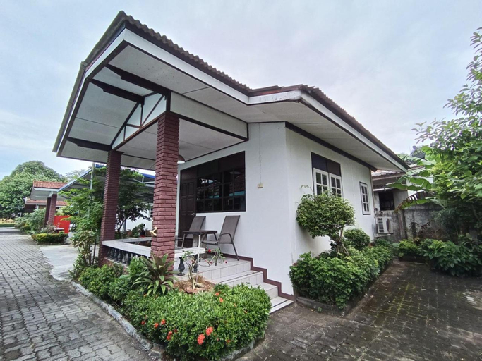 Naiyanghouse, Phuket Island