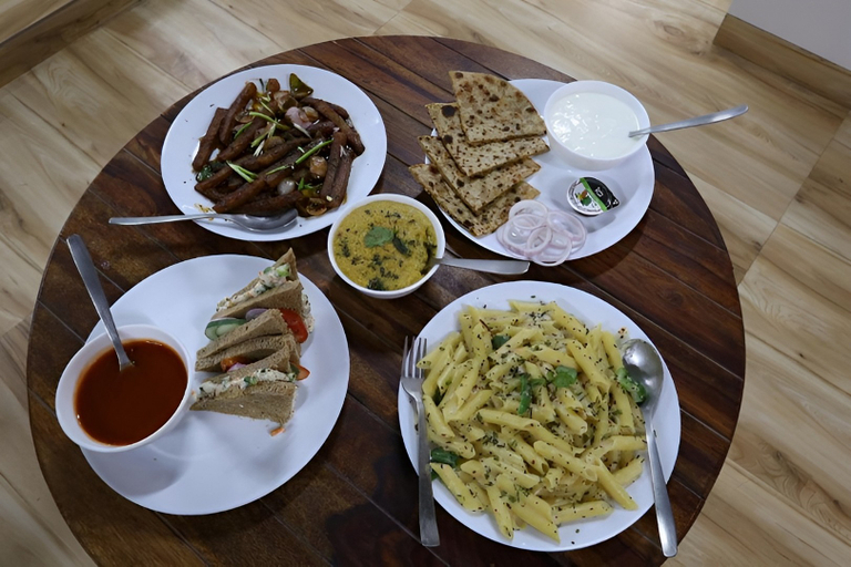 Food & Drinks 5, Wandr By Settl Medicity, Gurgaon