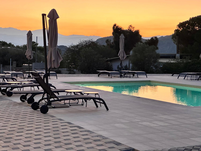Others 3, Topos luxury stay Heraion, Peloponnese