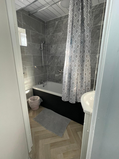 Bathroom 5, Bethel Apartments, Leeds