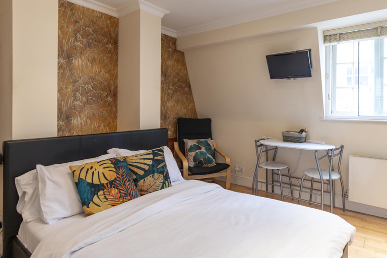 Bedroom 2, London Boutique Apartments, London