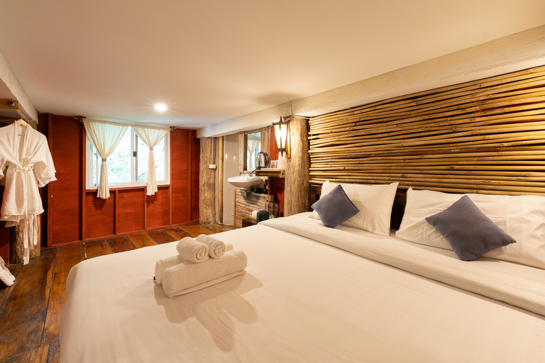 Bedroom 3, Monruamsuk Homestay Cafe and Bistro, K. Mae On