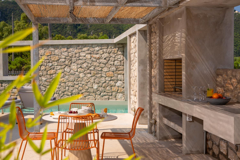 Others 3, Thines villas, Ionian Islands