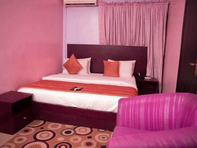 Others 3, Esporta Suites Hotel & Resorts, Ondo, Atakumosa East