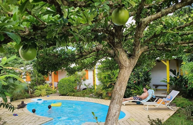 Garden 5, Bungalows du Soleil - Piscine Jardin Fleuri, Le Gosier