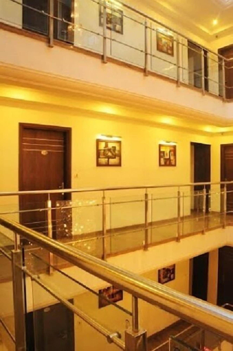 Others 4, Hotel City Height, Delhi