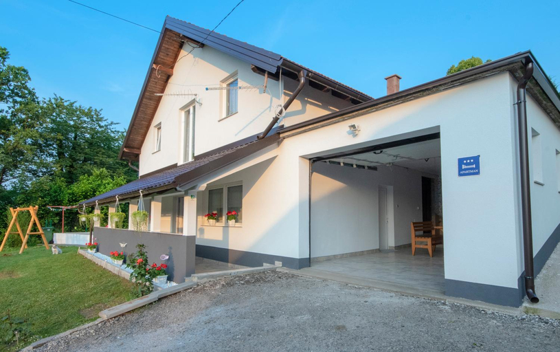 Others 3, Apartman Rita, Slunj