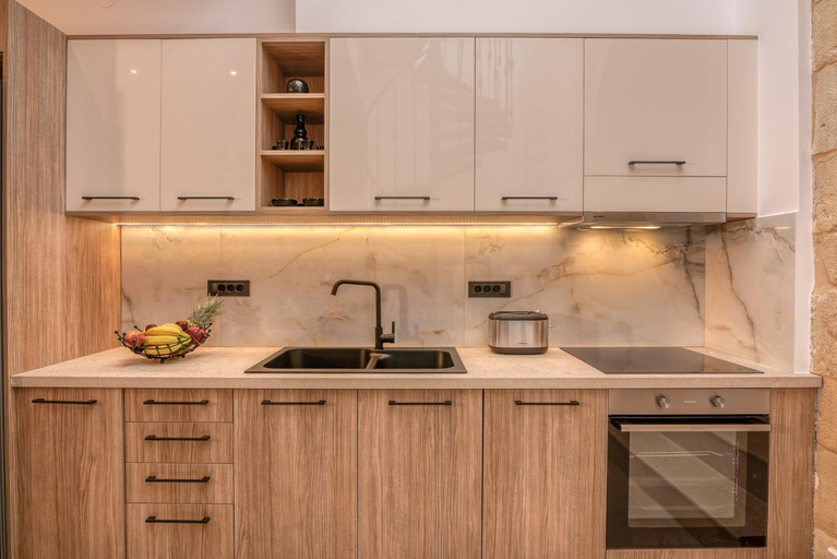 Kitchen 2, Eva's apartments, Crete