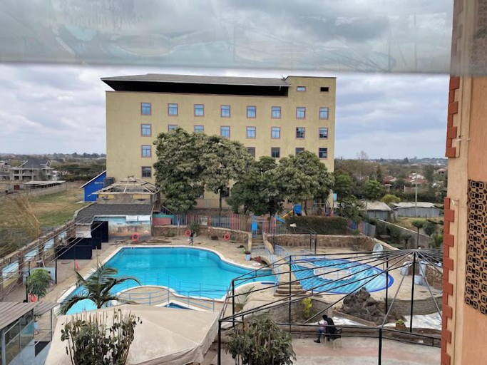 Sport & Beauty, Kaputiei Safariland Hotel, Kajiado East