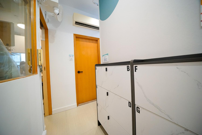 Others 5, Student Accommodation - 276 Gloucester Road, Hong Kong Island