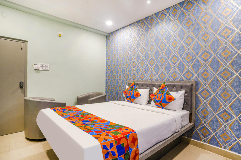 Bedroom 3, FabHotel Lio7 Grand - Nr. Wellness Hospital, Hastinapuram, Ranga Reddy