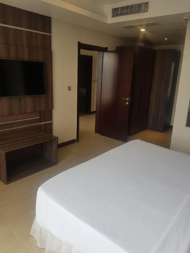 Bedroom, Golden Tulip Agulu Lake Hotel & Resort, AwkaSout