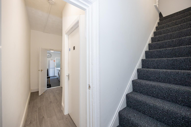 Others 5, M6 Guest House, Manchester