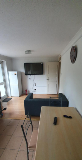 Others 5, Spacious and Serene Stay near Milton Keynes centre, Milton Keynes