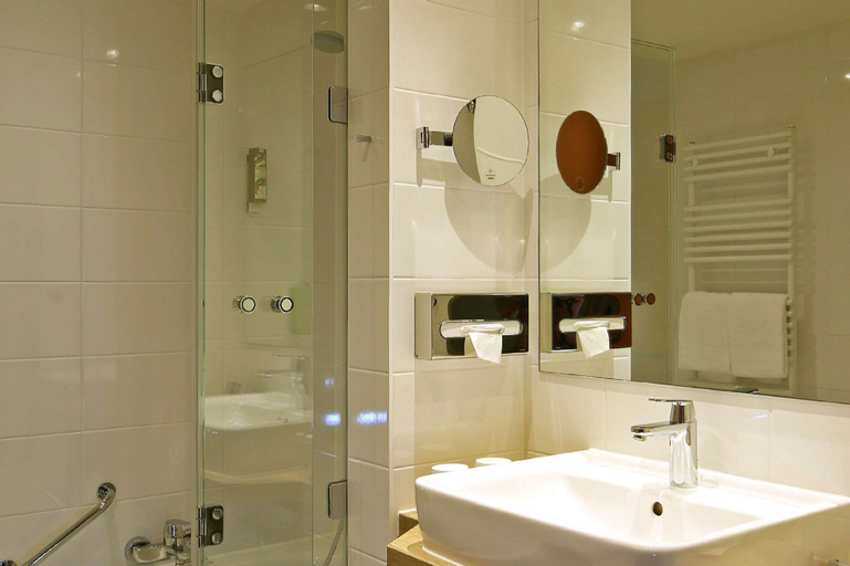 Bathroom 5