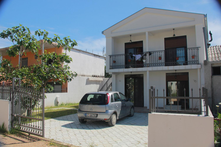 Others 4, Apartments Aneta