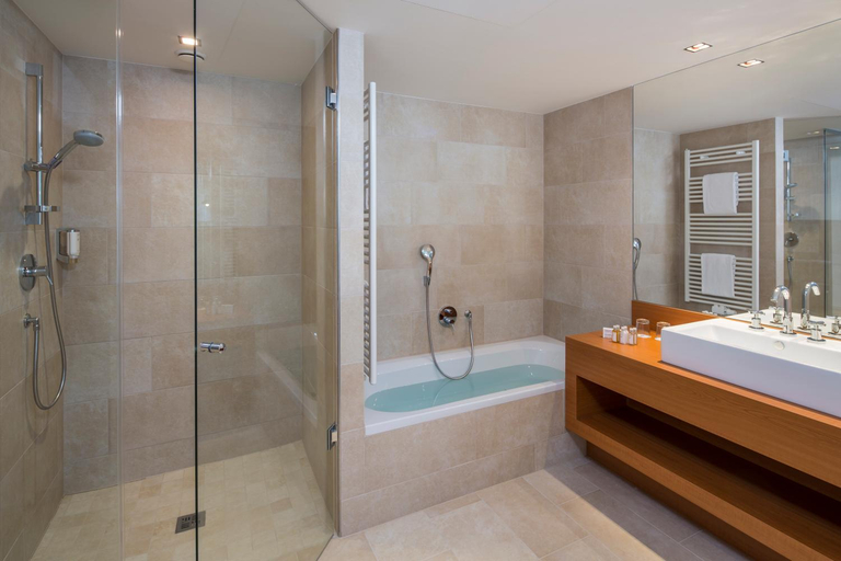 Bathroom 5, Spa Resort Styria- ADULTS ONLY, Hartberg-Fürstenfeld