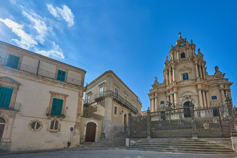 Others 3, Piazza Duomo 36, Ragusa