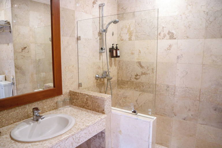 Bathroom 5