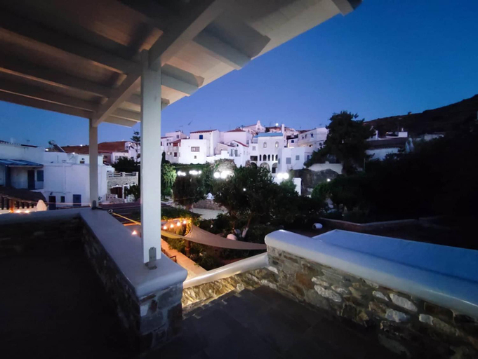 Sport & Beauty, ΤΟ ΚΑΜΙΝΙ ΤΟΥ ΜΗΛΑ, South Aegean